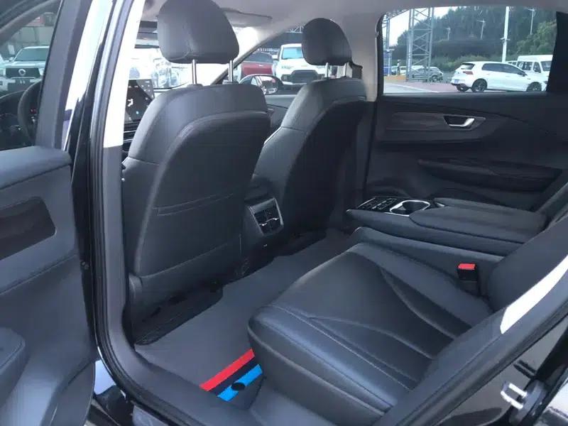Hongqi E-QM5 2021 Charging Flagship Edition — миниатюра 10