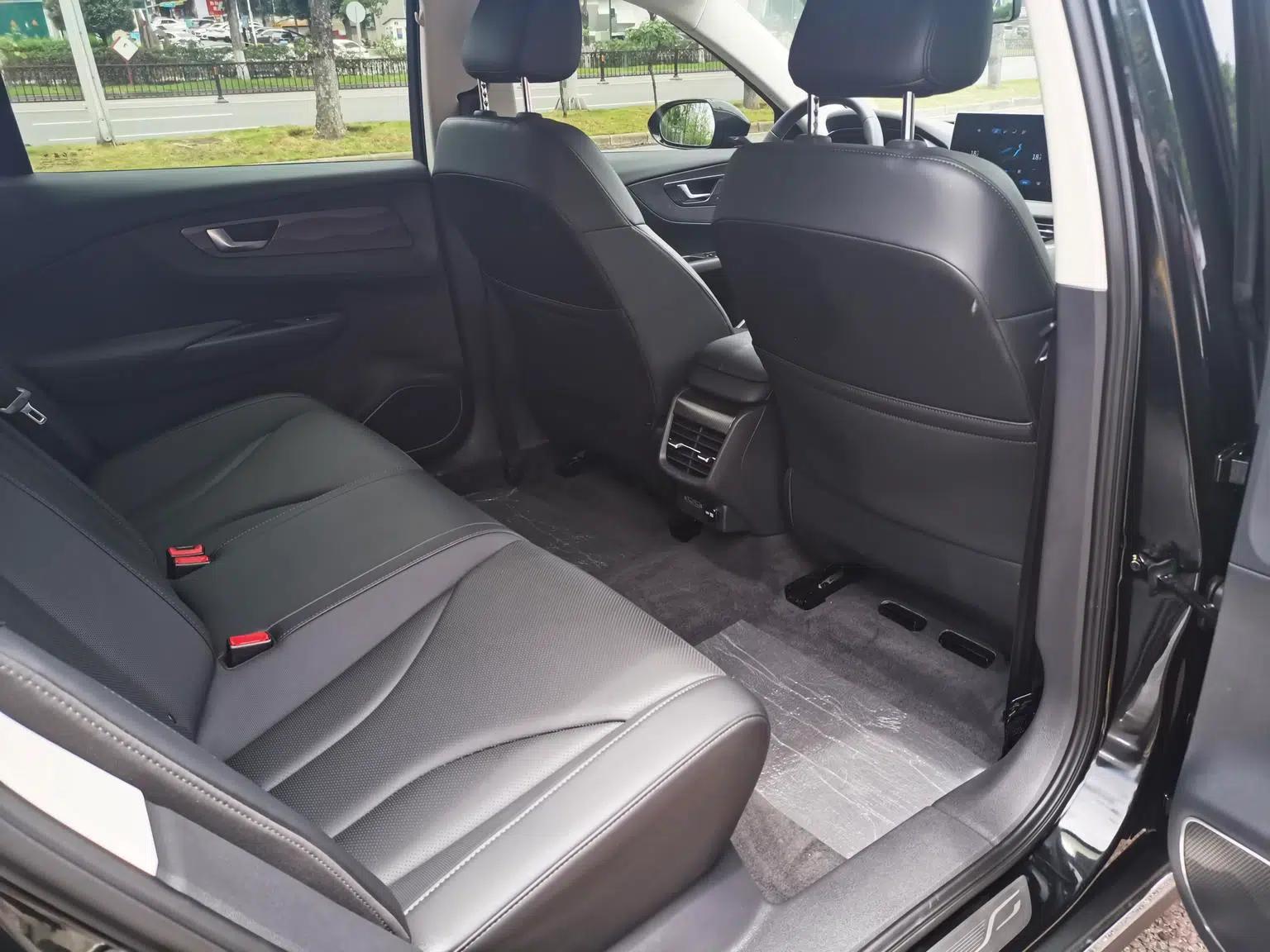 Hongqi E-QM5 2022 Model, 431km Charging Range Enjoy Edition, 5 Seats — миниатюра 12