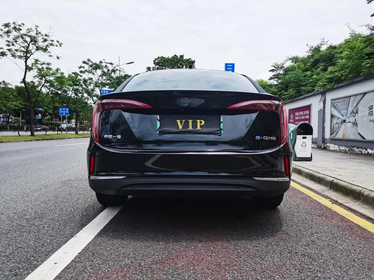 Hongqi E-QM5 2022 Model, 431km Charging Range Enjoy Edition, 5 Seats — миниатюра 6