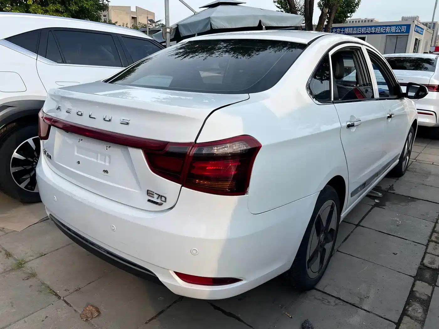 Dongfeng Fengshen E70 2022 500 Super Enjoy Edition — миниатюра 8