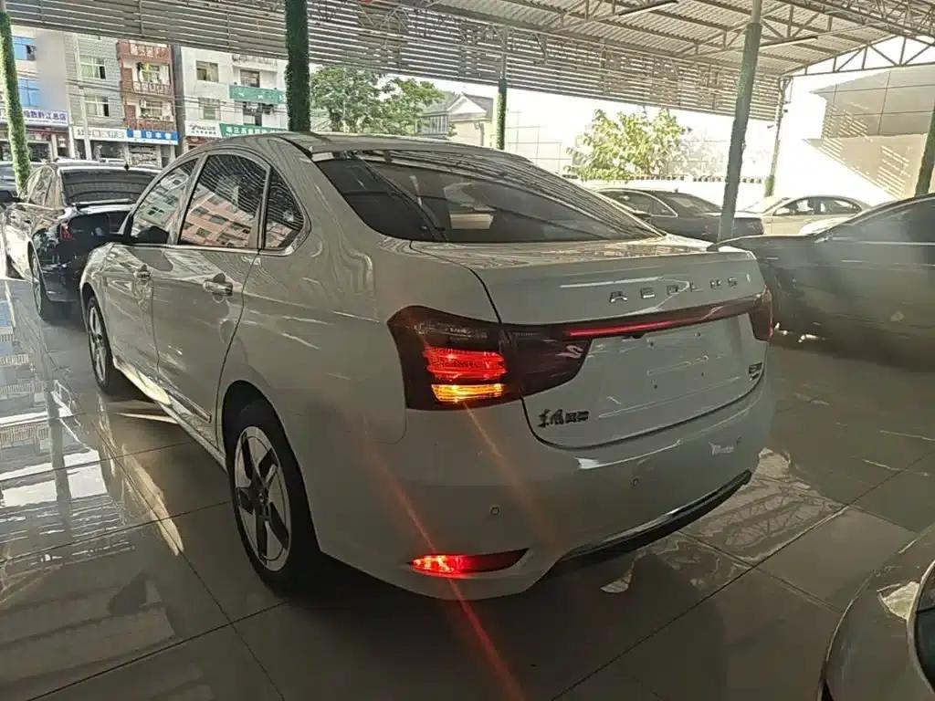 Dongfeng Fengshen E70 2020 500 Super Enjoy Edition — миниатюра 5