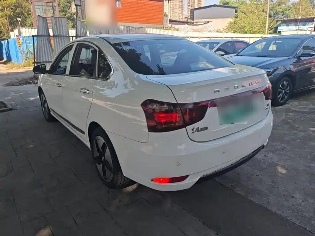 Dongfeng Fengshen E70 2021 Facelift III 500 Super Enjoy Edition — миниатюра 5