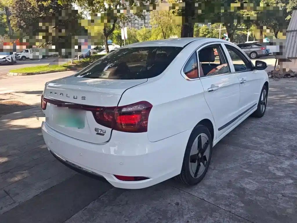 Dongfeng Fengshen E70 2021 Facelift III 500 Super Enjoy Edition — миниатюра 7