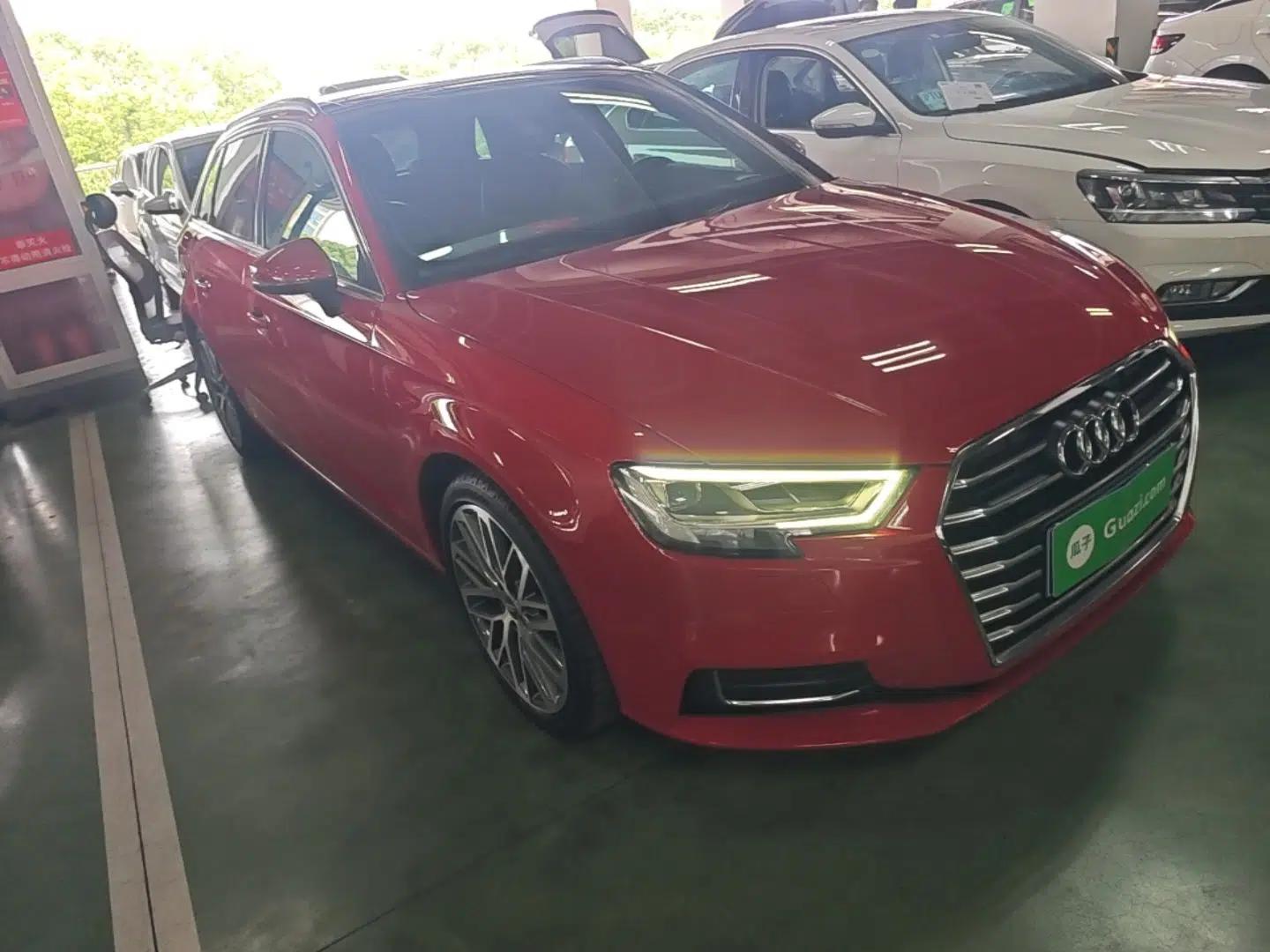 Audi A3 2018 30th Anniversary Edition Sportback 35 TFSI Style Model — миниатюра 3