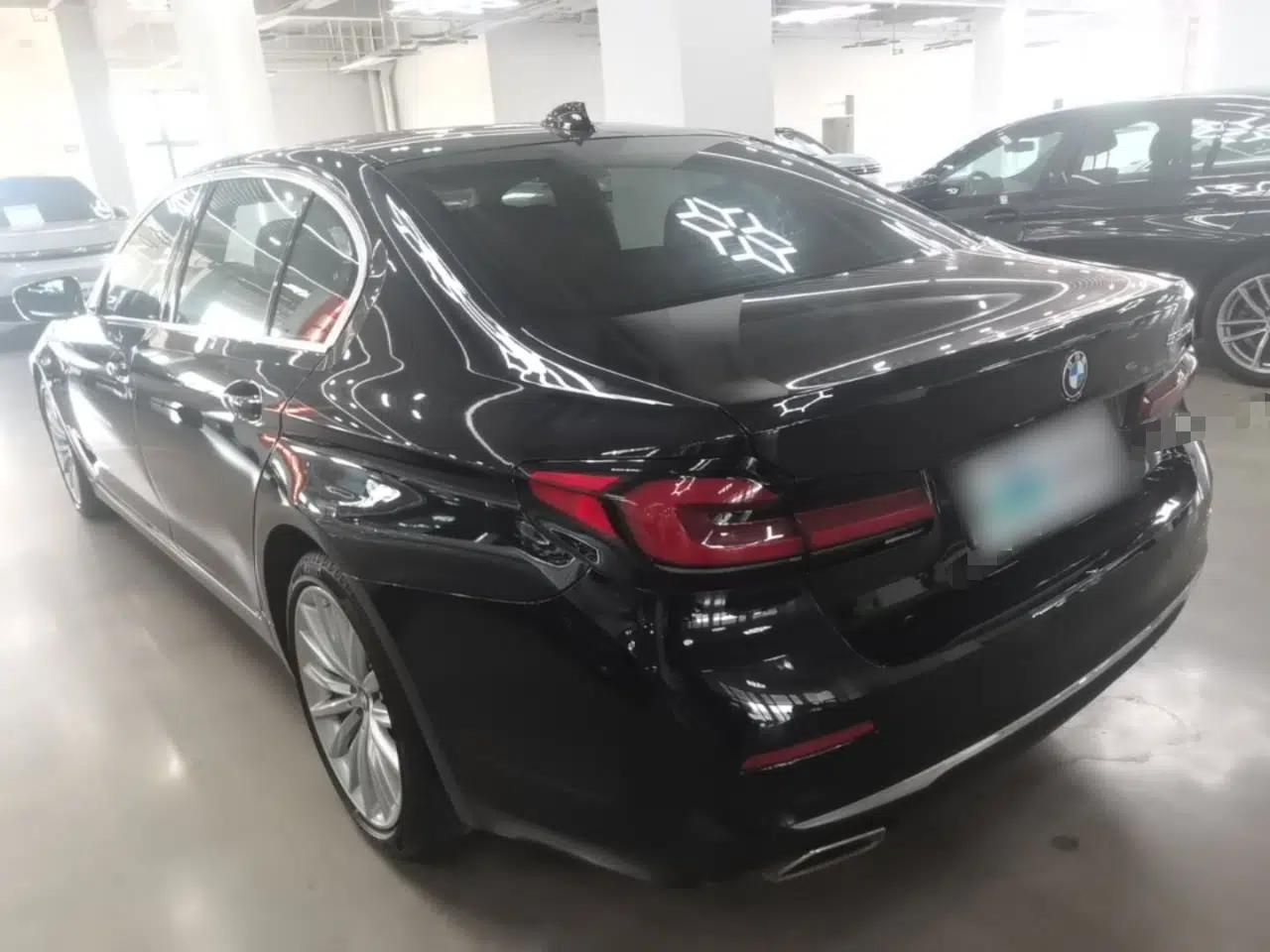 BMW 5 Series 2022 Revised Version 3 530Li Luxury Edition Premium Package — миниатюра 4