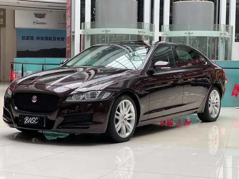 Jaguar XFL 2020 2.0T P200 2WD Racing Flag Edition — миниатюра 1