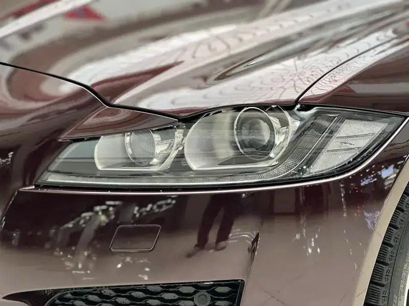 Jaguar XFL 2020 2.0T P200 2WD Racing Flag Edition — миниатюра 7