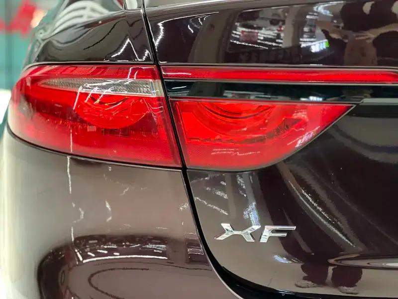 Jaguar XFL 2020 2.0T P200 2WD Racing Flag Edition — миниатюра 8