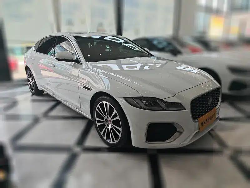 Jaguar XFL 2023 2.0T P250 2WD Luxury Edition — миниатюра 2