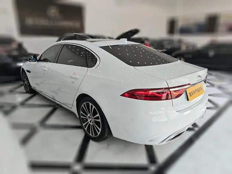 Jaguar XFL 2023 2.0T P250 2WD Luxury Edition — миниатюра 3