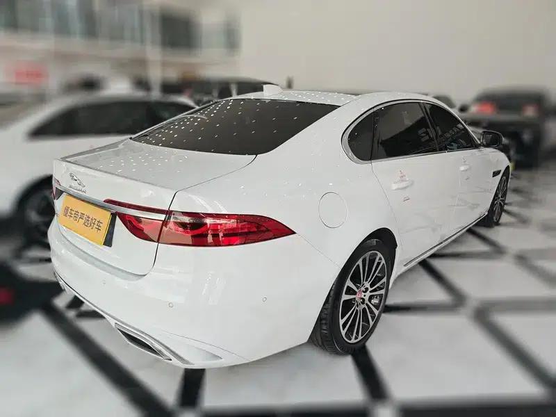 Jaguar XFL 2023 2.0T P250 2WD Luxury Edition — миниатюра 4
