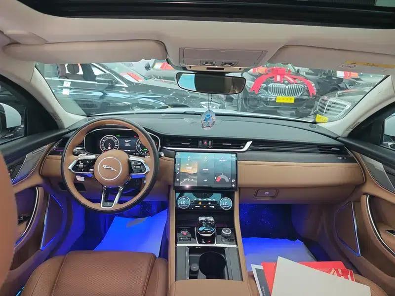 Jaguar XFL 2023 2.0T P250 2WD Luxury Edition — миниатюра 5