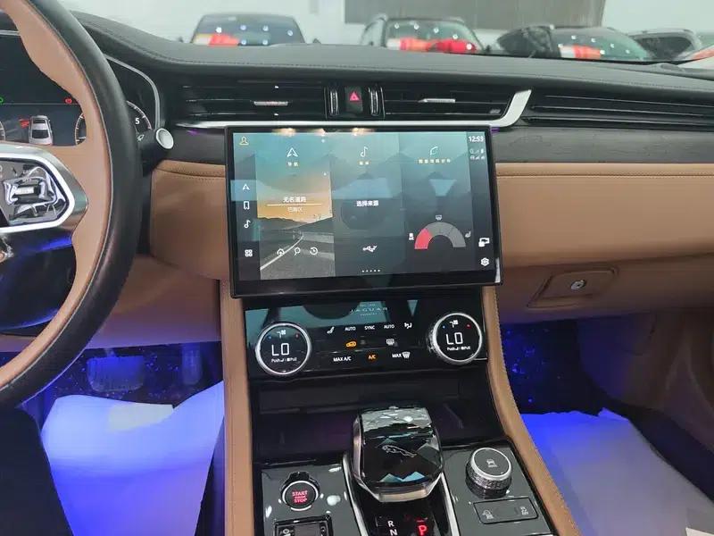 Jaguar XFL 2023 2.0T P250 2WD Luxury Edition — миниатюра 6