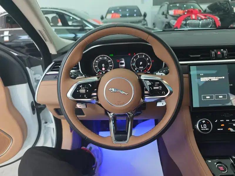 Jaguar XFL 2023 2.0T P250 2WD Luxury Edition — миниатюра 8
