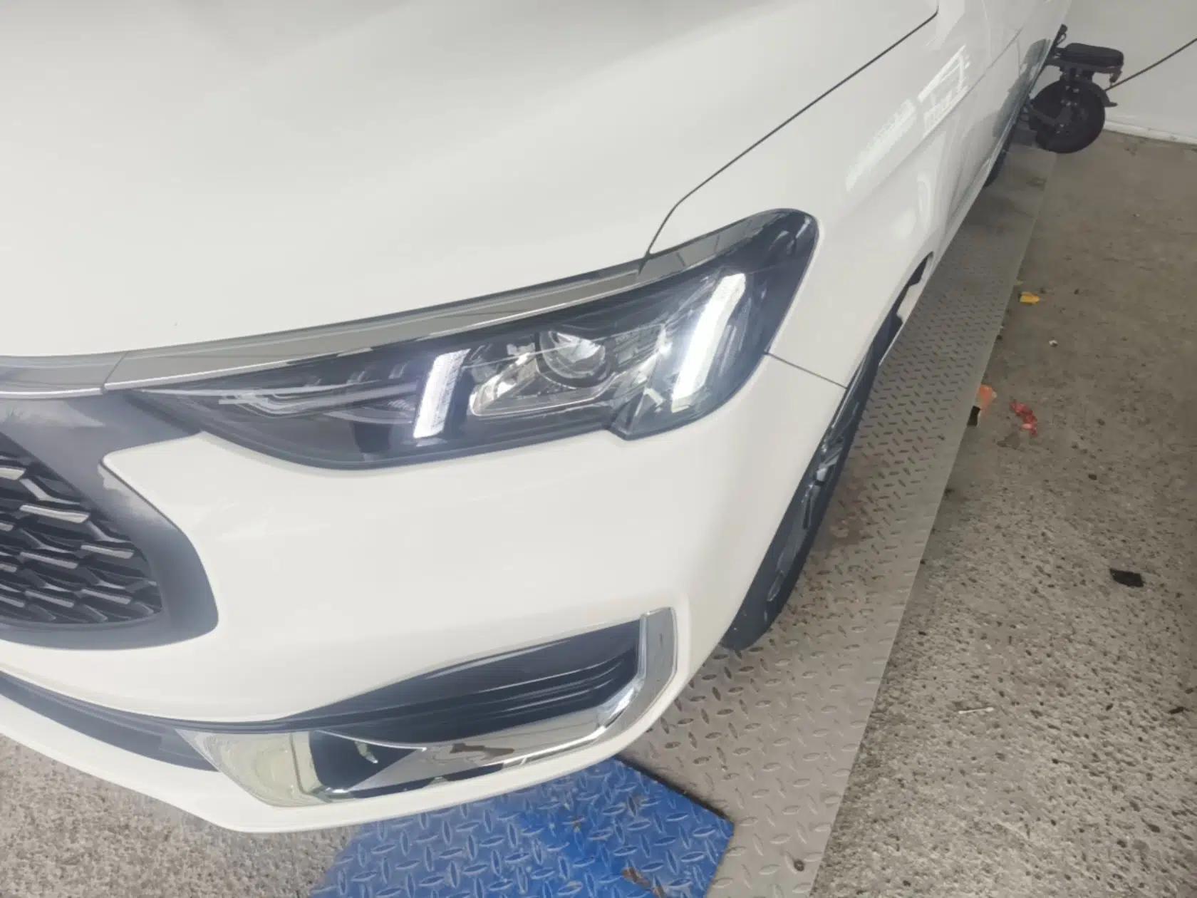 Ford Escort 2021 1.5L Automatic Diamond Edition — миниатюра 8