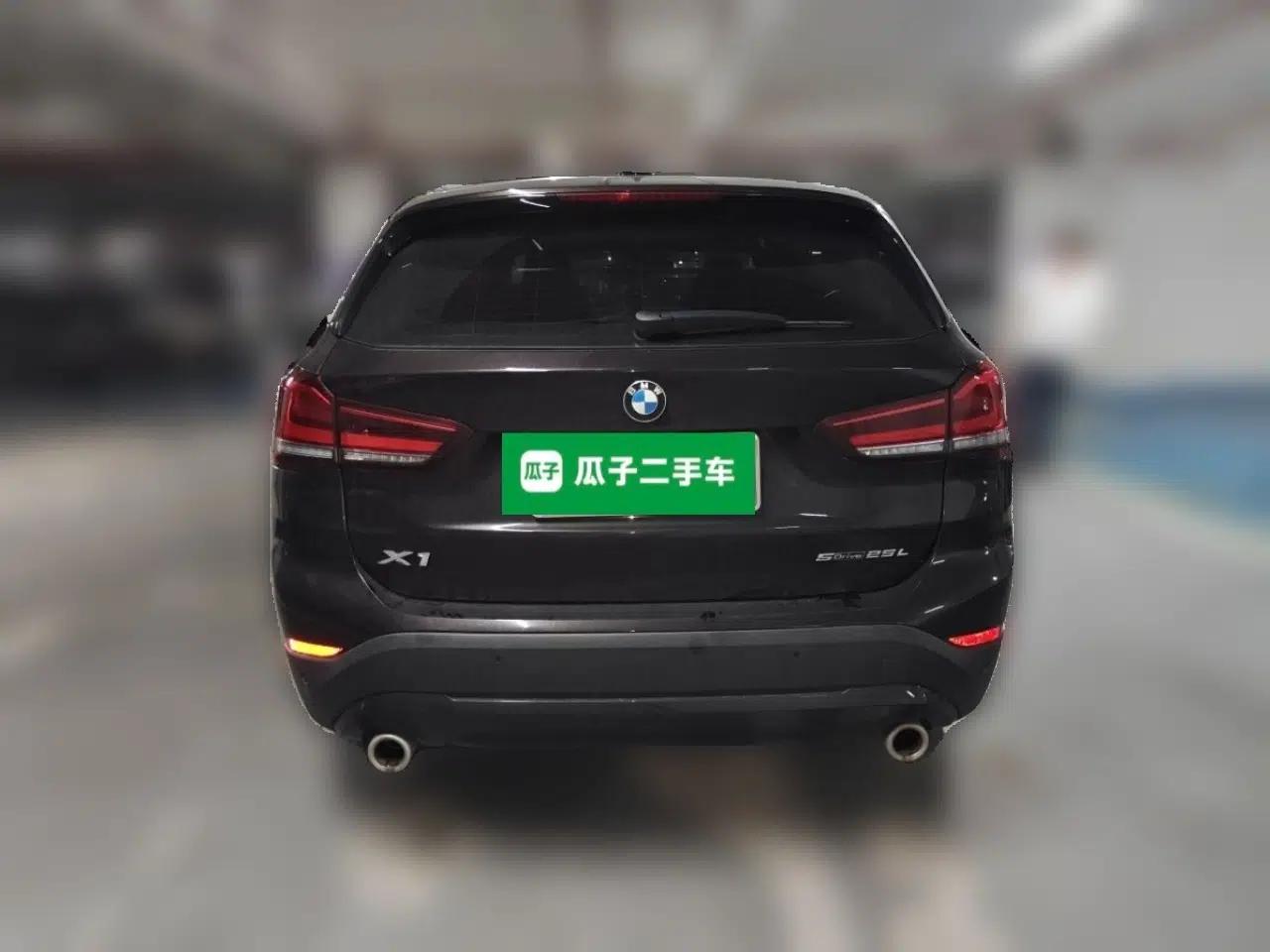 BMW X1 2021 sDrive25Li Leading Model — миниатюра 5