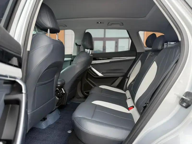 Geely Boyue L 2024 1.5TD DCT Dragon Edition — миниатюра 9