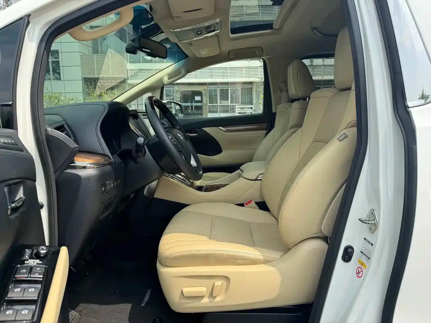 2015 Alphard 3.5L Premium Edition — миниатюра 5