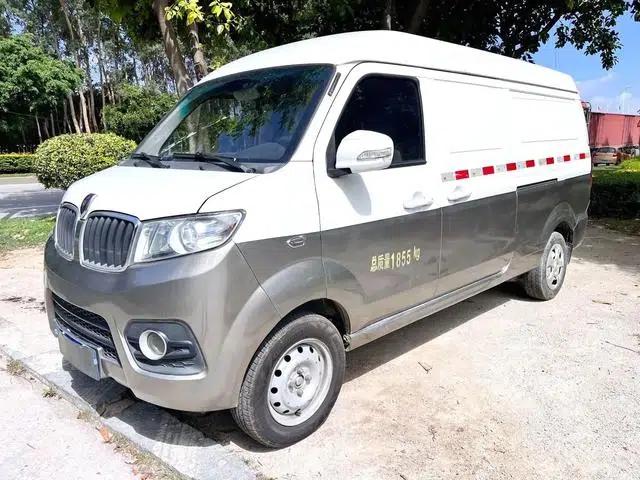 New Hiace X30L 2019 Model 1.5L Van Wealth Edition SWC15M