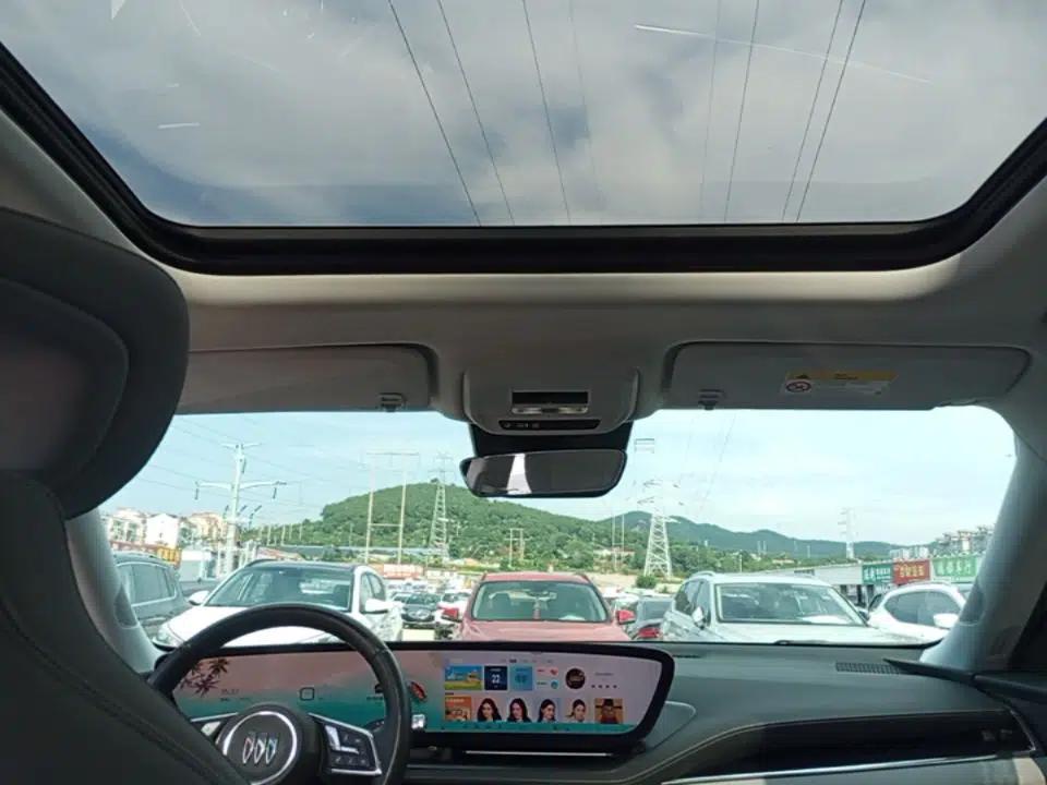Buick E5 2023 Zhenxiang Standard Range Edition — миниатюра 21