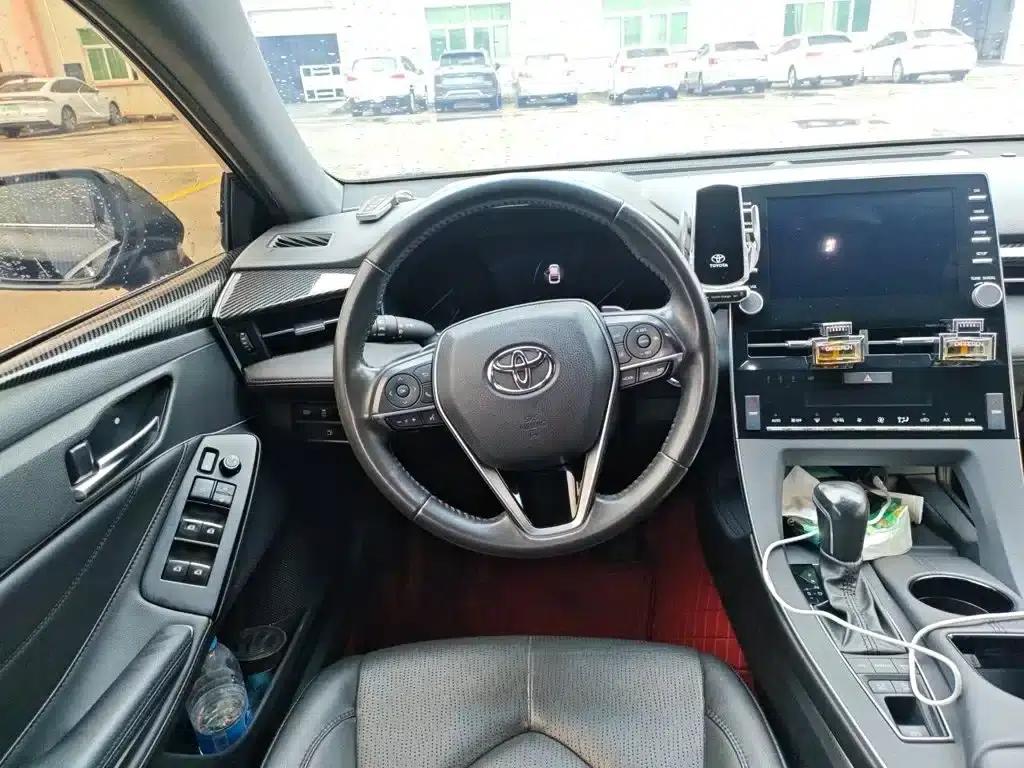 2021 Toyota Avalon 2.5L Luxury Edition — миниатюра 11