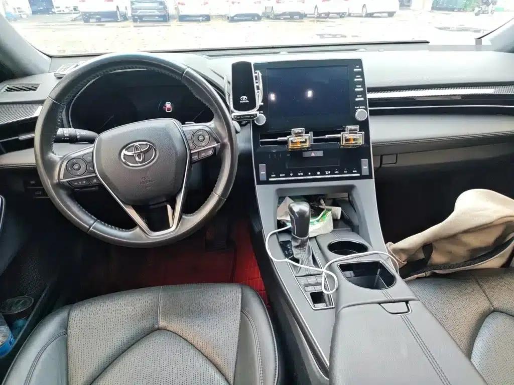 2021 Toyota Avalon 2.5L Luxury Edition — миниатюра 10