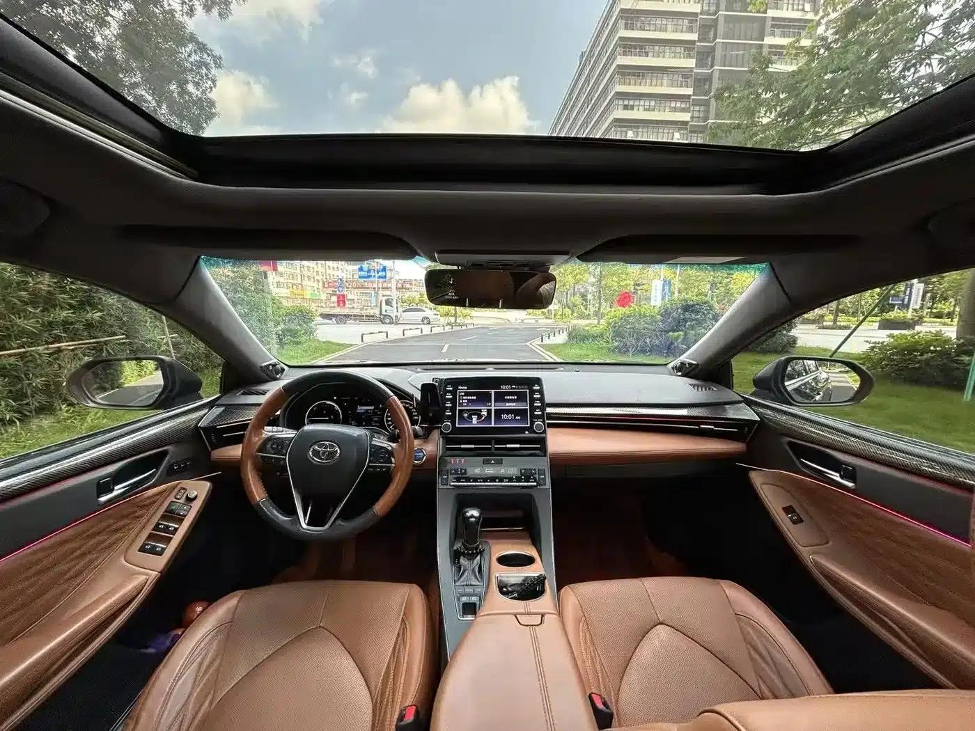 2019 Toyota Avalon Hybrid 2.5L Limited Flagship Edition (China V Emission Standard) — миниатюра 8