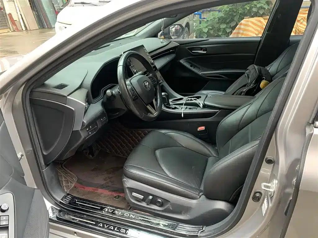 2021 Toyota Avalon 2.5L Luxury Edition — миниатюра 4