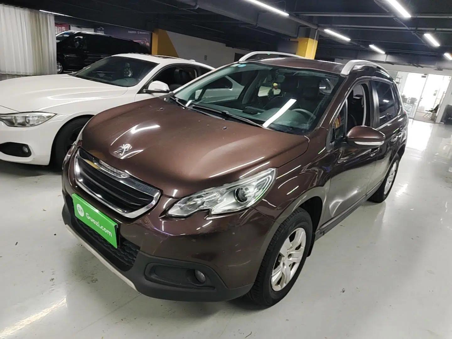 Peugeot 2008 2014 1.6L Automatic Trend Edition — миниатюра 1