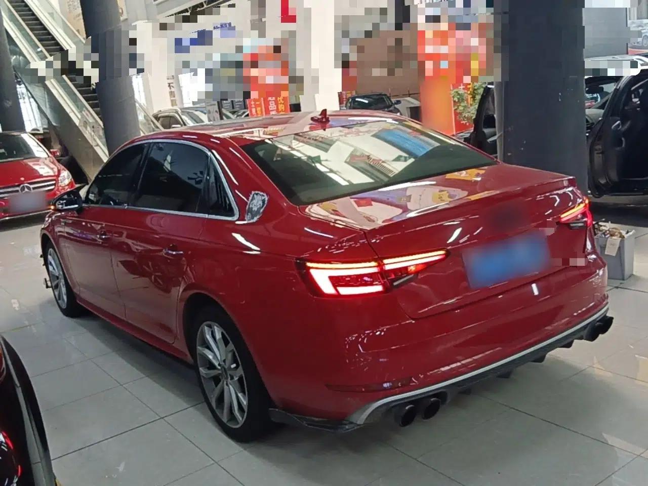 Audi A4L 2018 30th Anniversary Edition 40 TFSI Trendy Model — миниатюра 4