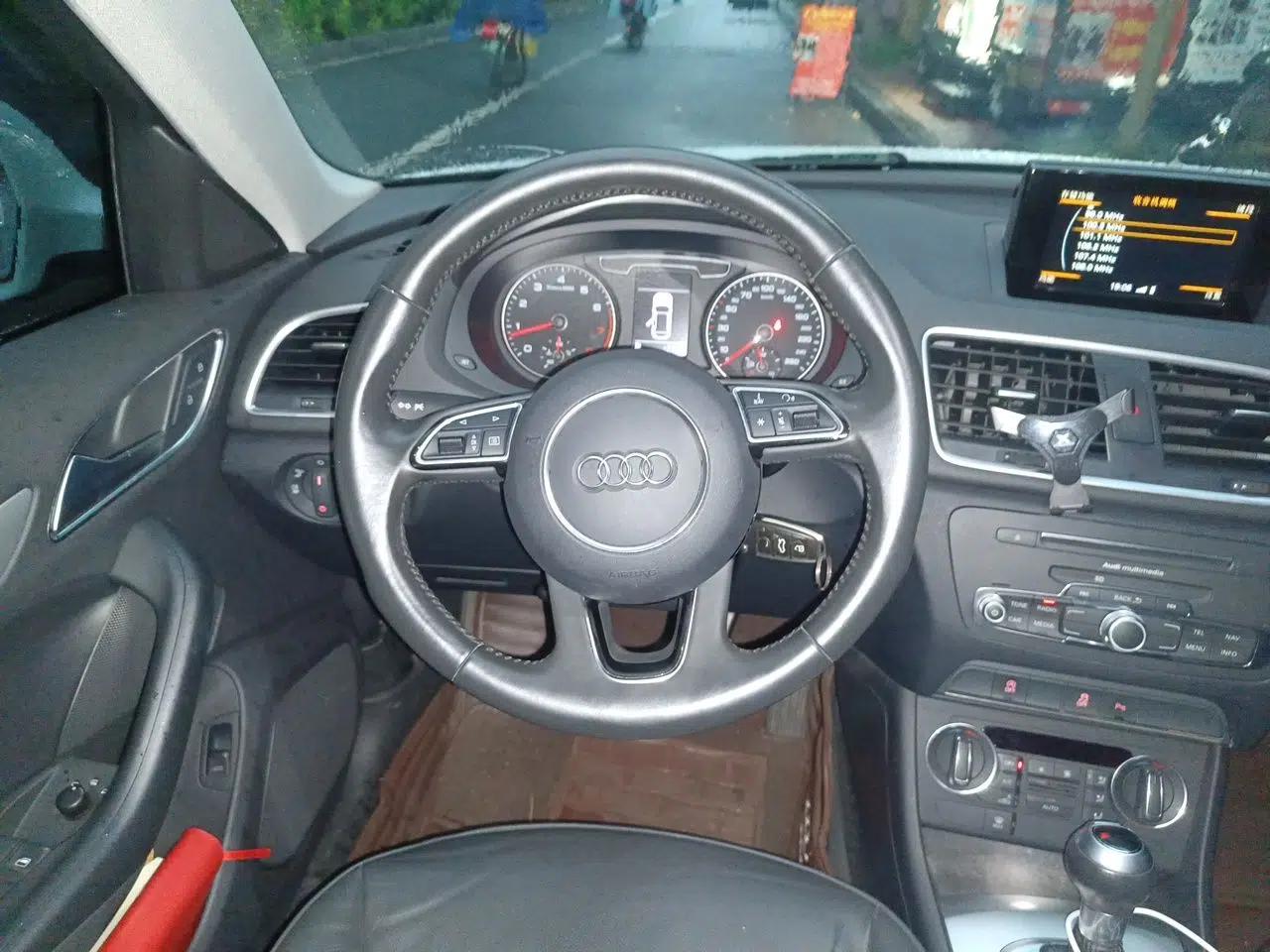 Audi Q3 2017 35 TFSI Fashion Model — миниатюра 10