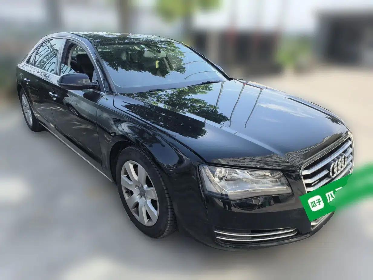 Audi A8 2012 A8L 45 TFSI quattro Luxury Model — миниатюра 3
