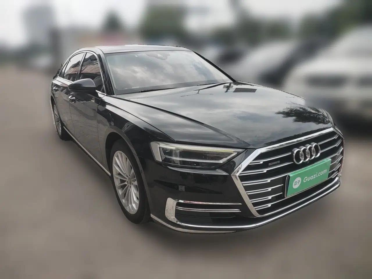 Audi A8 2018 A8L 55 TFSI quattro Launch Edition Elite Model — миниатюра 3