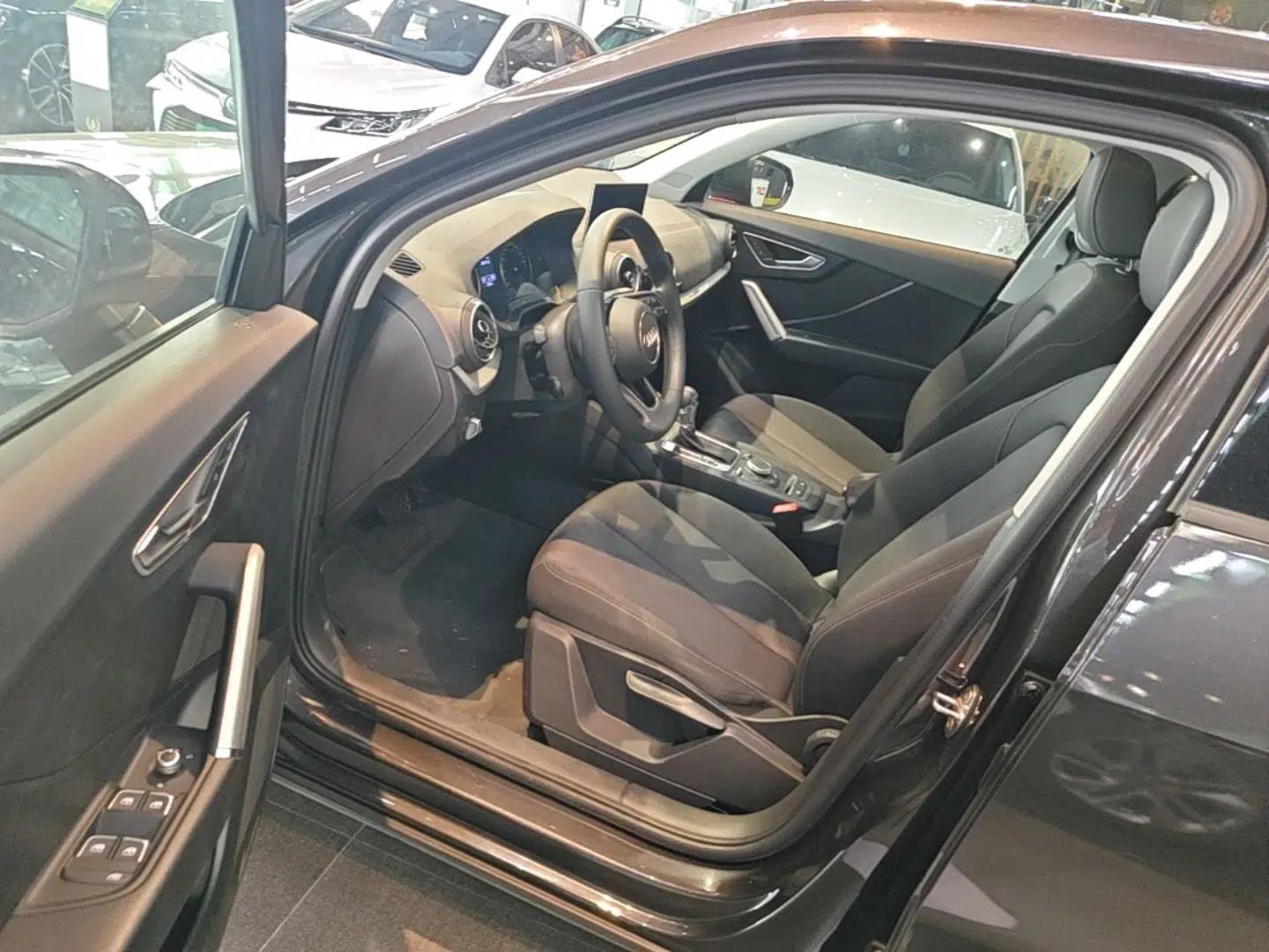 Audi Q2L 2021 35 TFSI Progressive Dynamic Edition — миниатюра 25