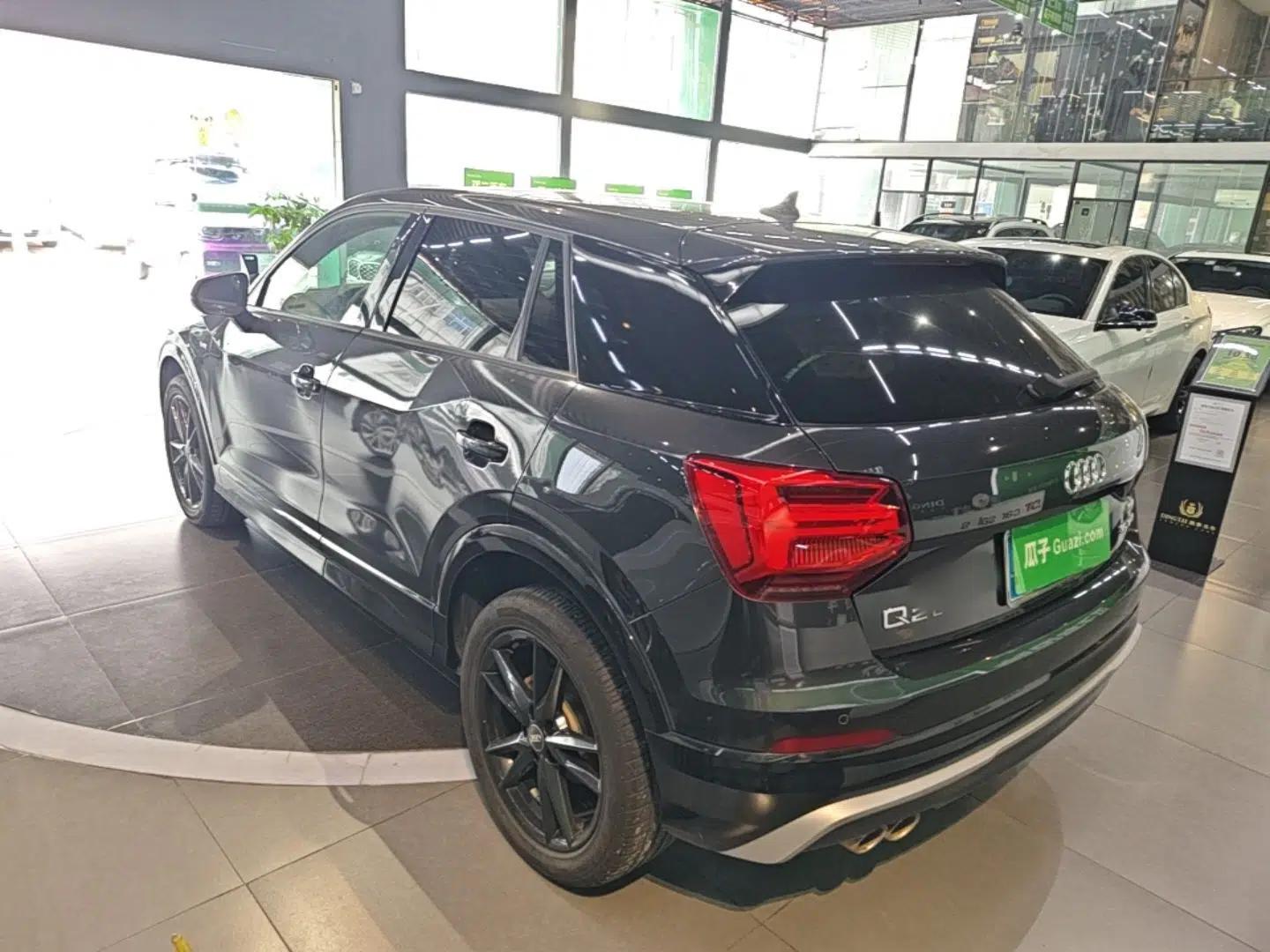 Audi Q2L 2021 35 TFSI Progressive Dynamic Edition — миниатюра 4