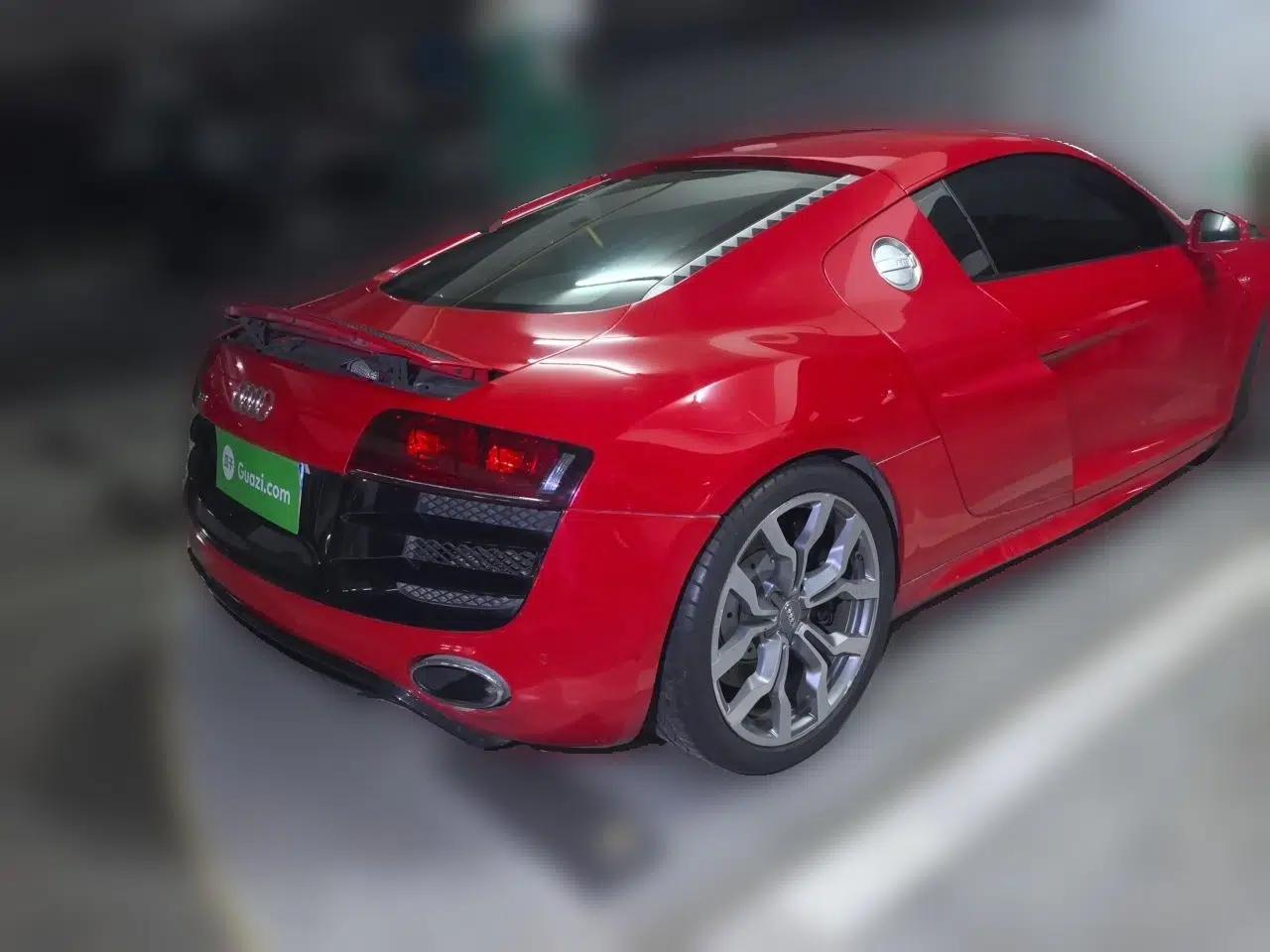 Audi R8 2010 5.2 FSI quattro — миниатюра 6
