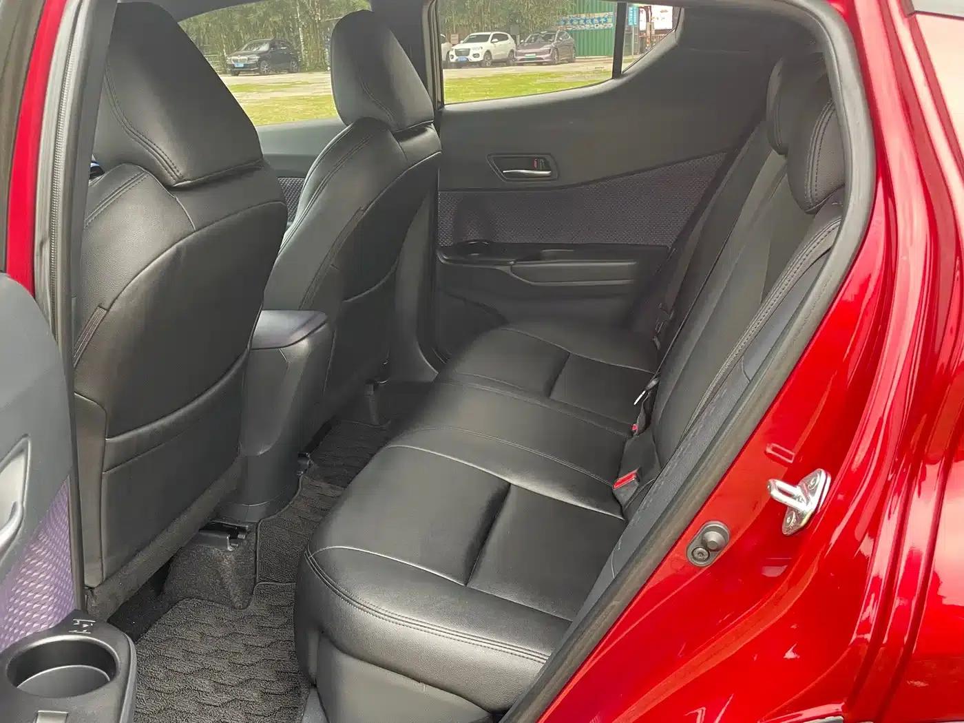 2020 Toyota IZOA 2.0L Enjoy Edition — миниатюра 15