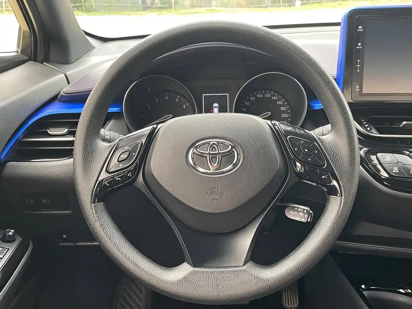 2020 Toyota IZOA 2.0L Enjoy Edition — миниатюра 18