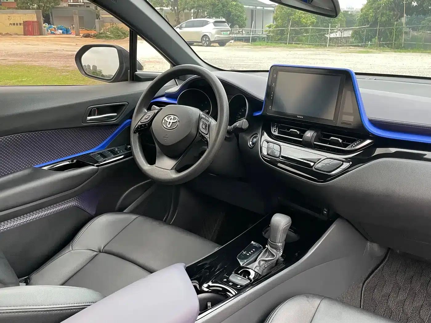 2020 Toyota IZOA 2.0L Enjoy Edition — миниатюра 22