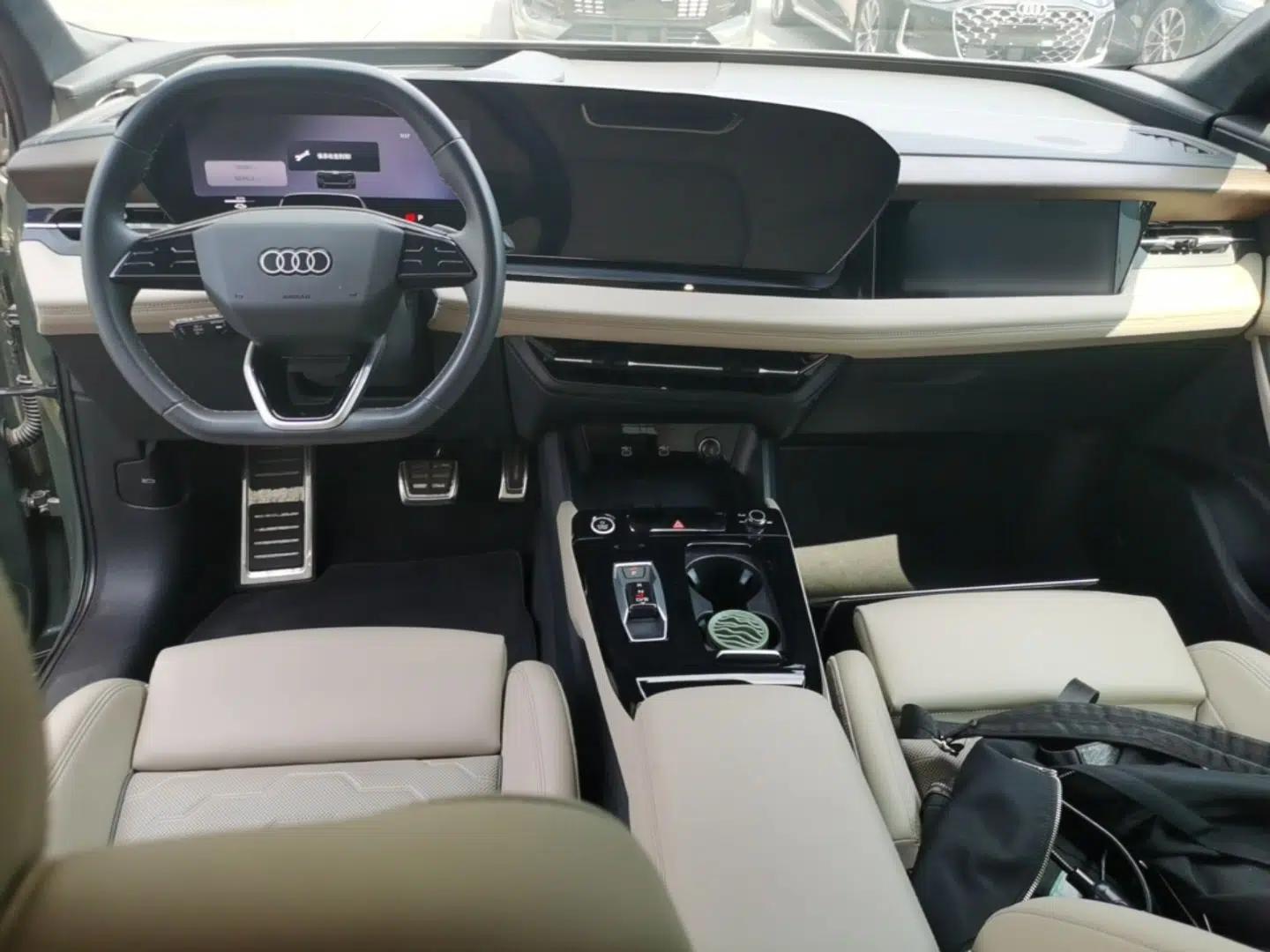 Audi Q6L Sportback e-tron 2026 First-Release Navigation Edition — миниатюра 18