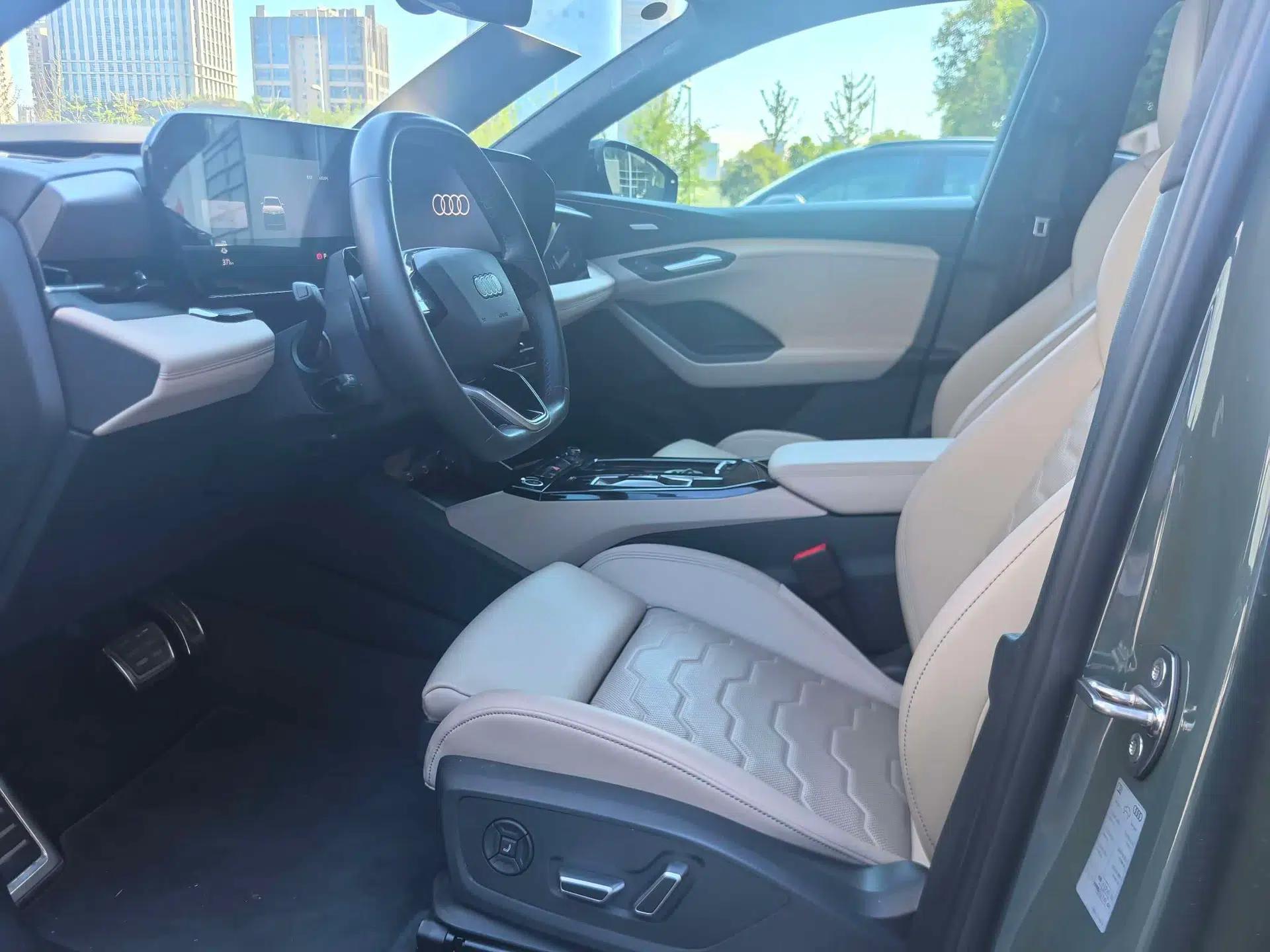 Audi Q6L Sportback e-tron 2026 First-Release Navigation Edition — миниатюра 34