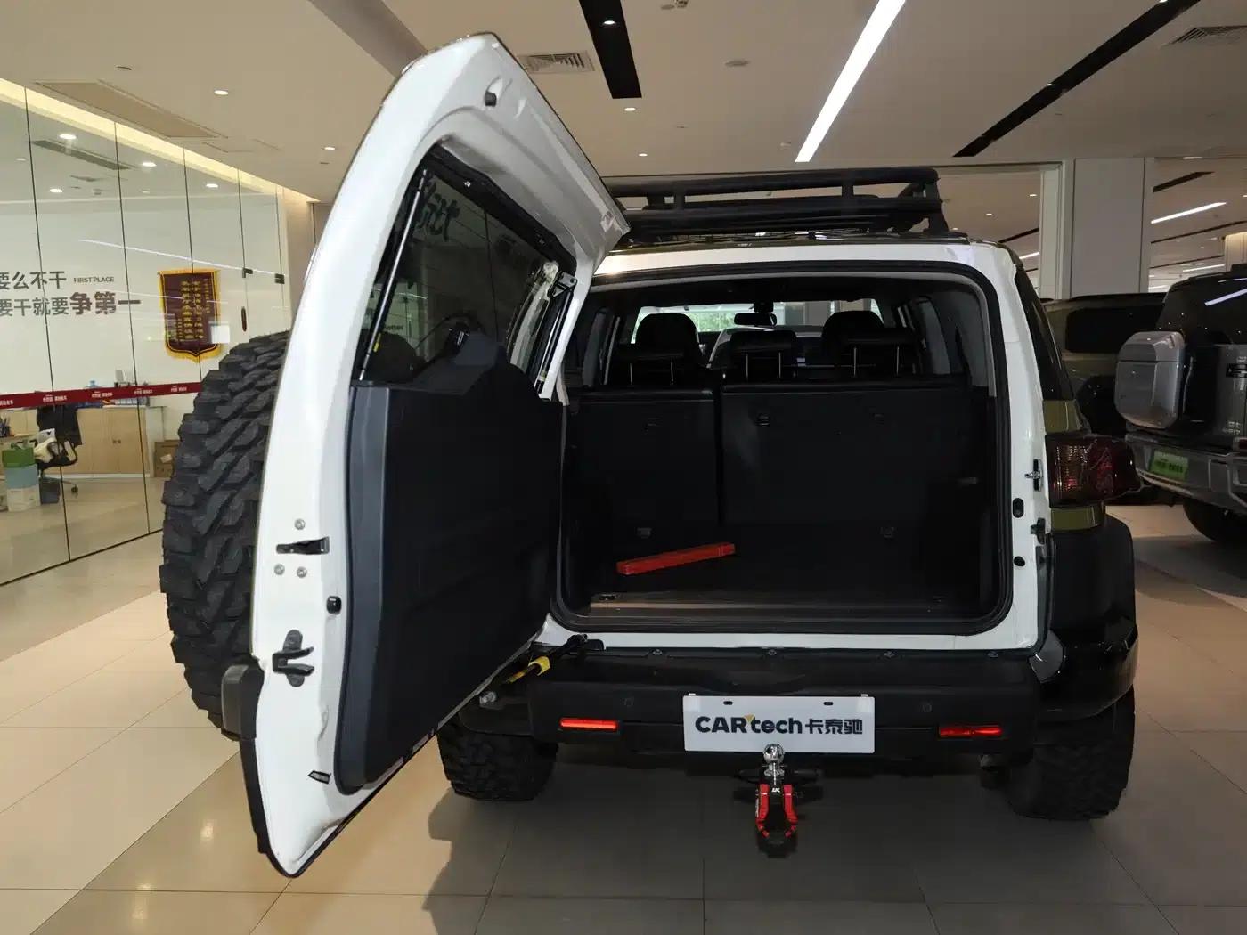 2019 FJ Cruiser 4.0L Middle East Edition — миниатюра 22