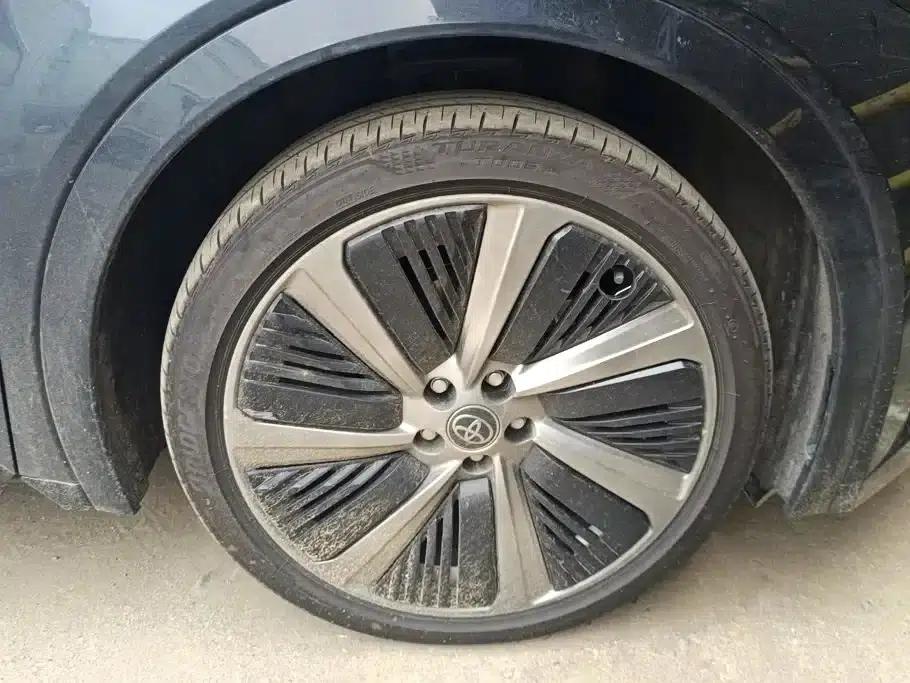 Toyota BZ5 2025 550 PRO — миниатюра 6