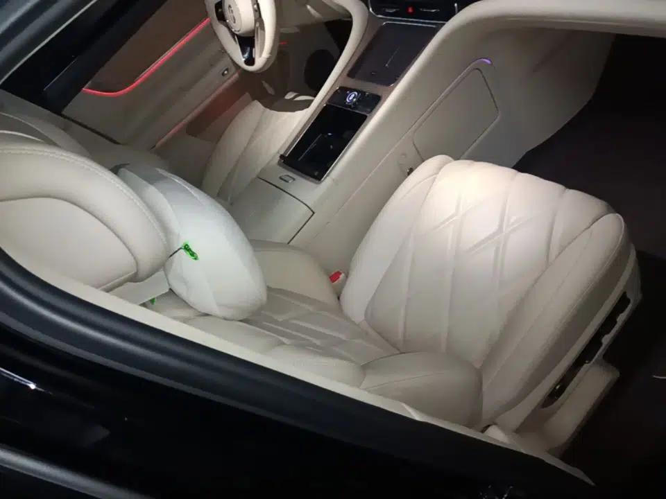 Hima AITO M9 2025 Extended-Range Ultra Version 52 kWh 6-Seater — миниатюра 19