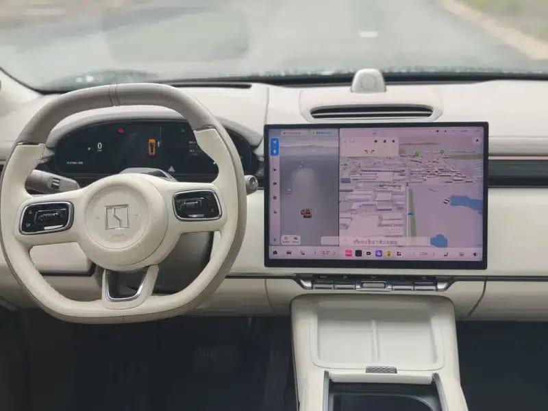 ZEEKR 7X 2025 75kWh Rear-Wheel Drive Intelligent Driving Edition — миниатюра 8