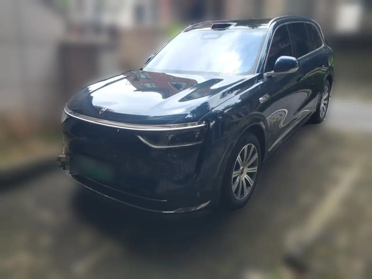 Hima AITO M8 2025 Extended-Range Ultra Version 53.4 kWh 6-Seater Edition — миниатюра 1