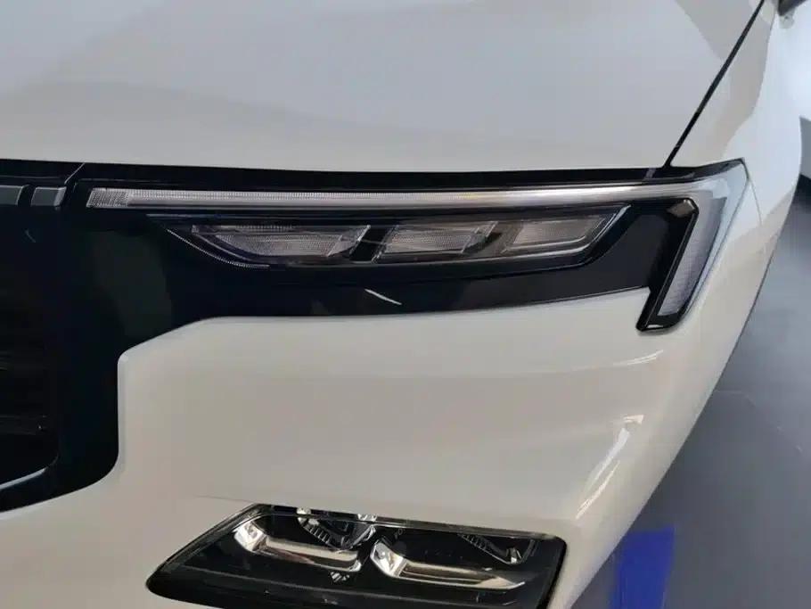 2023 EcoBoost 170 Elite — миниатюра 5