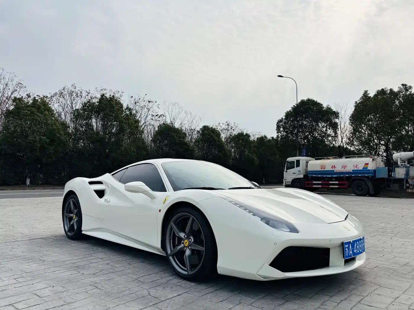 2015 Ferrari 488 GTB — миниатюра 1