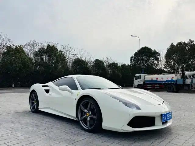 2015 Ferrari 488 GTB