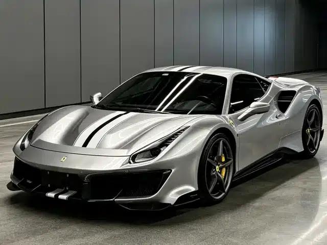 2015 Ferrari 488 GTB
